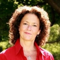 Kim Barnwell headshot
